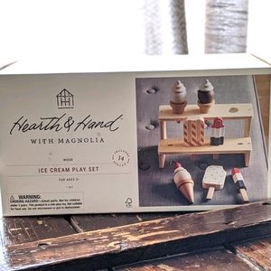 Hearth & Hand Ice Cream Play set